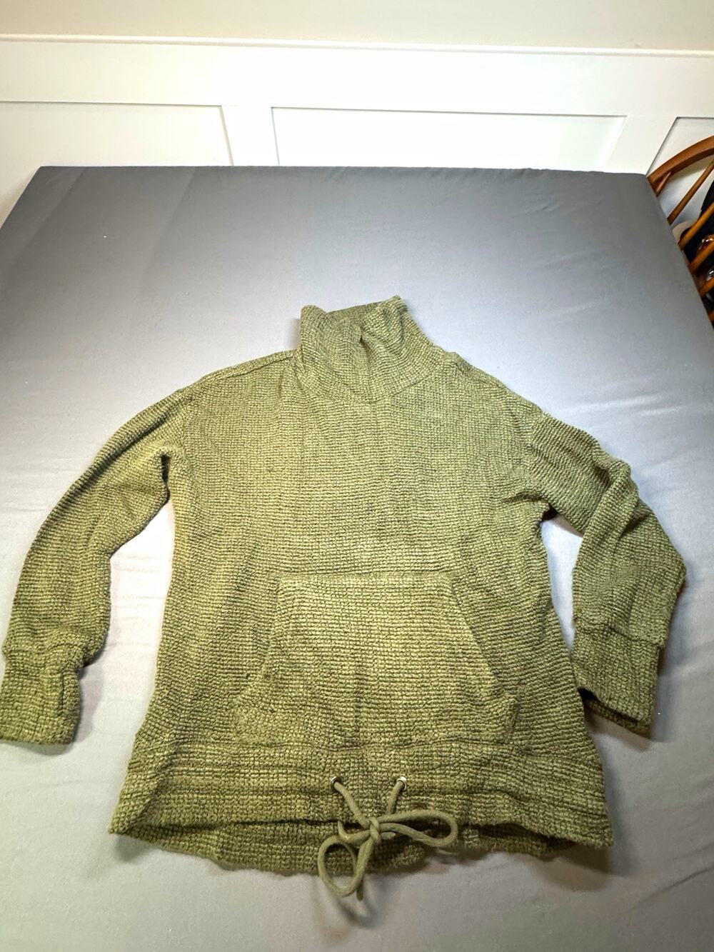 Pink Clover Textured Knit Cowl Neck Pullover Sweater Pockets Green Womens Med
